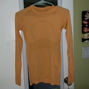 Lululemon swiftly tech long sleeve